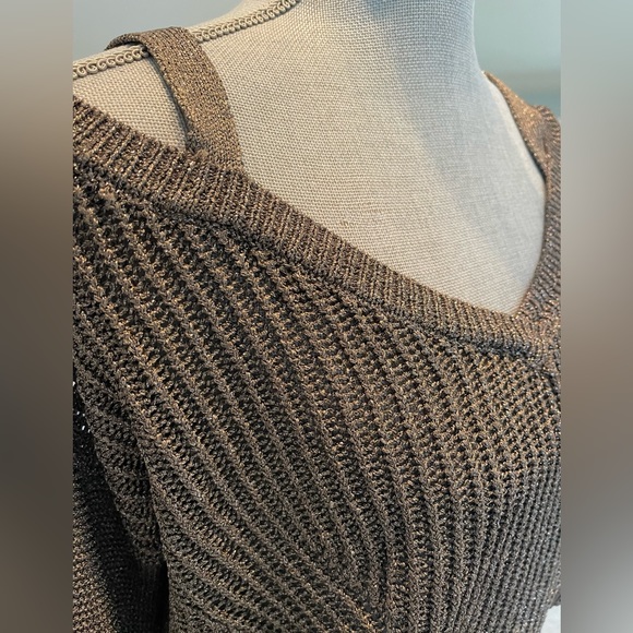 NWT sexy sweater by Liu Jo Milano. Size S. - Picture 4 of 12